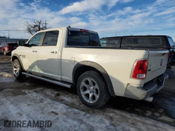 ✅ 2018 Ram 1500 Laramie • VIN: 1C6RR7VT5JS152068 • Lot: 87416984. Wystawiony na Copart z przebiegiem Nie podano. Bezpłatny archiwum sprzedaży aukcyjnych z USA i szczegółowy raport historii pojazdu na DreamBid. Zdjęcie 2.