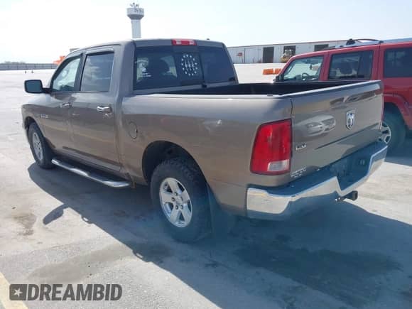 2010 Dodge 1500 ST с VIN 1D7RB1CT5AS247538, выставлен на аукционе IAAI как лот 42264745 с пробегом 148 063 миль миль и . История ставок и продаж доступна на DreamBid. Изображение 3.