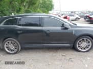 ✅ 2014 Lincoln MKT EcoBoost • VIN: 2LMHJ5AT4EBL54311 • Lot: 42346447. Wystawiony na IAAI z przebiegiem 127 330 mil. Bezpłatny archiwum sprzedaży aukcyjnych z USA i szczegółowy raport historii pojazdu na DreamBid. Zdjęcie 13.