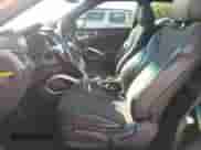 2016 Hyundai Veloster с VIN KMHTC6AD4GU299905, выставлен на аукционе Copart как лот 70453733 с пробегом 72 665 миль миль и . История ставок и продаж доступна на DreamBid. Изображение 7.