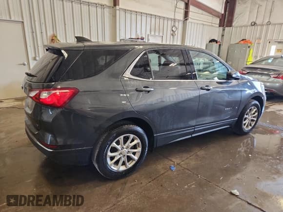 ✅ 2020 Chevrolet Equinox LT • VIN: 2GNAXJEVXL6250424 • Lot: 84916735. Listed on Copart with 103,471 mi. Free auction sales archive from the USA and detailed vehicle history report at DreamBid. Image 3.