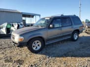 ✅ 1999 Ford Explorer XL • VIN: 1FMZU34X8XUC31019 • Lot: 87831635. Wystawiony na Copart z przebiegiem 220 683 mil. Bezpłatny archiwum sprzedaży aukcyjnych z USA i szczegółowy raport historii pojazdu na DreamBid. Zdjęcie 1.