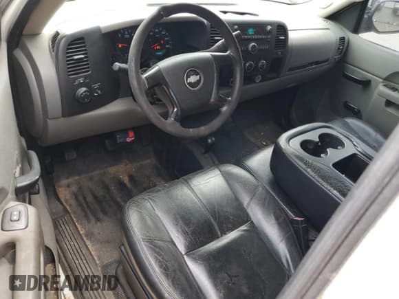 ✅ 2010 Chevrolet Silverado 1500 Work Truck • VIN: 3GCRKPE32AG158656 • Lot: 49894805. Listed on Copart with 230,051 mi. Free auction sales archive from the USA and detailed vehicle history report at DreamBid. Image 8.