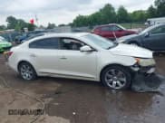 ✅ 2012 Buick LaCrosse Premium 2 • VIN: 1G4GF5E38CF218939 • Lot: 42522959. Wystawiony na IAAI z przebiegiem 210 719 mil. Bezpłatny archiwum sprzedaży aukcyjnych z USA i szczegółowy raport historii pojazdu na DreamBid. Zdjęcie 14.