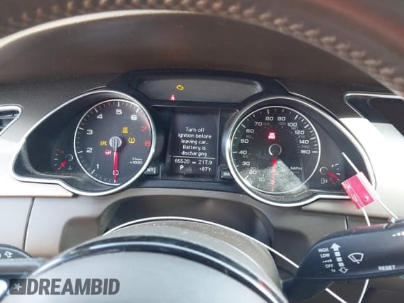 ✅ 2014 Audi A5 Premium • VIN: WAUCFAFH7EN015617 • Lot: 42765351. Wystawiony na IAAI z przebiegiem 65 520 mil. Bezpłatny archiwum sprzedaży aukcyjnych z USA i szczegółowy raport historii pojazdu na DreamBid. Zdjęcie 7.