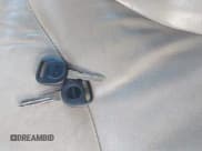 ✅ 2001 GMC Yukon XL SLT • VIN: 3GKFK16T41G282804 • Лот: 42973470. Опубликован ранее на IAAI с пробегом 350 211 миль. Бесплатный доступ к архиву аукционных продаж из США и подробный отчёт об истории автомобиля на DreamBid. Изображение 11.