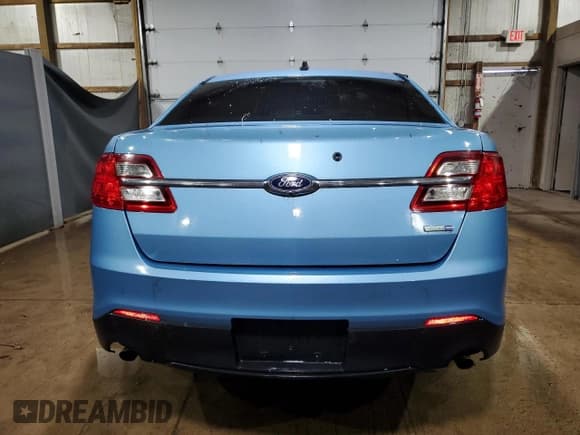 ✅ 2017 Ford Police Interceptor • VIN: 1FAHP2MK8HG109739 • Лот: 61720285. Опубликован ранее на Copart с пробегом 111 734 миль. Бесплатный доступ к архиву аукционных продаж из США и подробный отчёт об истории автомобиля на DreamBid. Изображение 6.