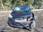 ✅ 2018 Hyundai Santa Fe 2.4L • VIN: 5NMZT3LB7JH080007 • Lot: 43518186. Wystawiony na IAAI z przebiegiem 222 313 mil. Bezpłatny archiwum sprzedaży aukcyjnych z USA i szczegółowy raport historii pojazdu na DreamBid. Zdjęcie 12.