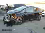 2017 Chevrolet Bolt EV Premier z VIN 1G1FX6S0XH4159742, wystawiony jako Copart lot #79045703 z przebiegiem 107 751 mil mil oraz . Historia ofert i sprzedaży dostępna na DreamBid. Obrazek 1.