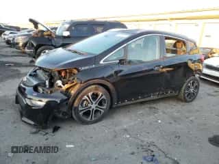 2017 Chevrolet Bolt EV Premier с VIN 1G1FX6S0XH4159742, выставлен на аукционе Copart как лот 79045703 с пробегом 107 751 миль миль и . История ставок и продаж доступна на DreamBid. Изображение 1.