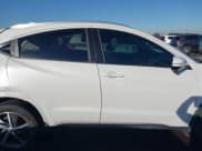 ✅ 2021 Honda HR-V EX • VIN: 3CZRU5H54MM723484 • Lot: 43599167. Wystawiony na IAAI z przebiegiem 52 332 mil. Bezpłatny archiwum sprzedaży aukcyjnych z USA i szczegółowy raport historii pojazdu na DreamBid. Zdjęcie 14.