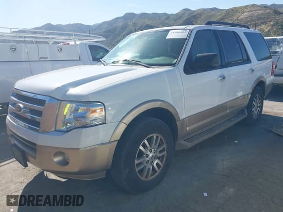 ✅ 2012 Ford Expedition XLT • VIN: 1FMJU1H5XCEF58911 • Lot: 41966461. Listed on IAAI with 167,643 mi. Free auction sales archive from the USA and detailed vehicle history report at DreamBid. Image 17.