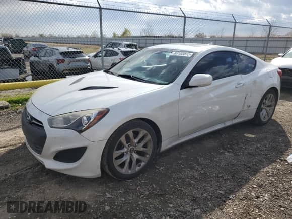 2013 Hyundai Genesis Coupe 2.0T с VIN KMHHT6KD3DU104781, выставлен на аукционе Copart как лот 89103055 с пробегом 161 113 миль миль и Чистый • Clean title. История ставок и продаж доступна на DreamBid. Изображение 1.