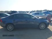 ✅ 2010 Volvo S40 • VIN: YV1382MS6A2488769 • Lot: 43194368. Listed on IAAI with 138,851 mi. Free auction sales archive from the USA and detailed vehicle history report at DreamBid. Image 13.