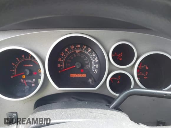 ✅ 2010 Toyota Tundra • VIN: 5TFRY5F17AX078250 • Лот: 42123065. Опубликован ранее на IAAI с пробегом 268 957 миль. Бесплатный доступ к архиву аукционных продаж из США и подробный отчёт об истории автомобиля на DreamBid. Изображение 7.