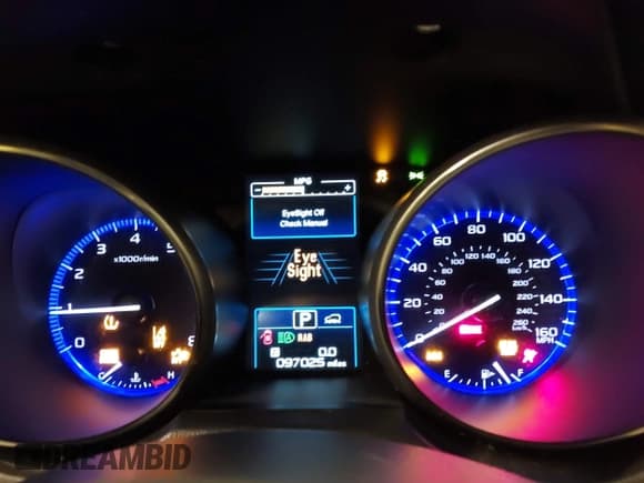 ✅ 2017 Subaru Outback Touring • VIN: 4S4BSETCXH3295331 • Lot: 42530978. Listed on IAAI with 97,025 mi. Free auction sales archive from the USA and detailed vehicle history report at DreamBid. Image 7.