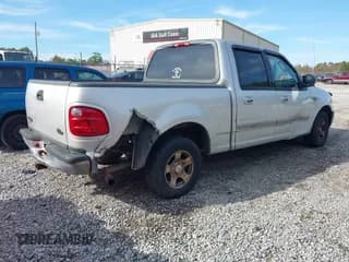 ✅ 2003 Ford F-150 XLT • VIN: 1FTRW07603KD10139 • Лот: 43811550. Опубликован ранее на IAAI с пробегом Не указан. Бесплатный доступ к архиву аукционных продаж из США и подробный отчёт об истории автомобиля на DreamBid. Изображение 4.