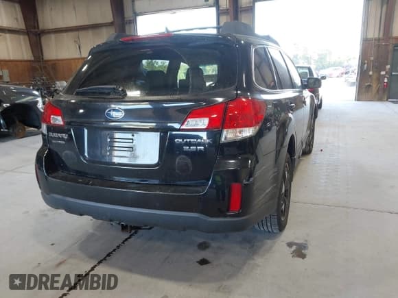 ✅ 2011 Subaru Outback Limited • VIN: 4S4BRDJC5B2416398 • Lot: 43006909. Listed on IAAI with 221,972 mi. Free auction sales archive from the USA and detailed vehicle history report at DreamBid. Image 12.