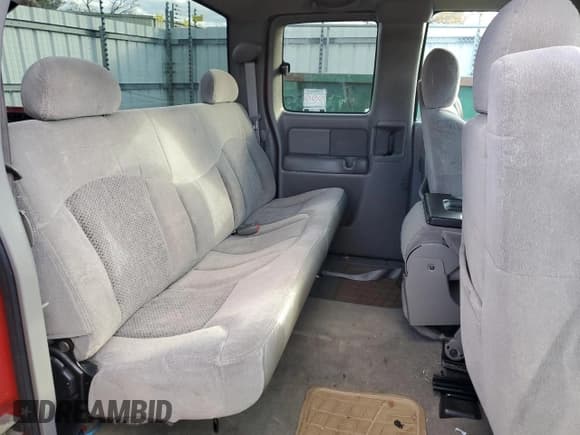 ✅ 2000 Chevrolet Silverado 1500 • VIN: 1GCEK19T7YZ326324 • Лот: 91677275. Опубликован ранее на Copart с пробегом 234 558 миль. Бесплатный доступ к архиву аукционных продаж из США и подробный отчёт об истории автомобиля на DreamBid. Изображение 10.