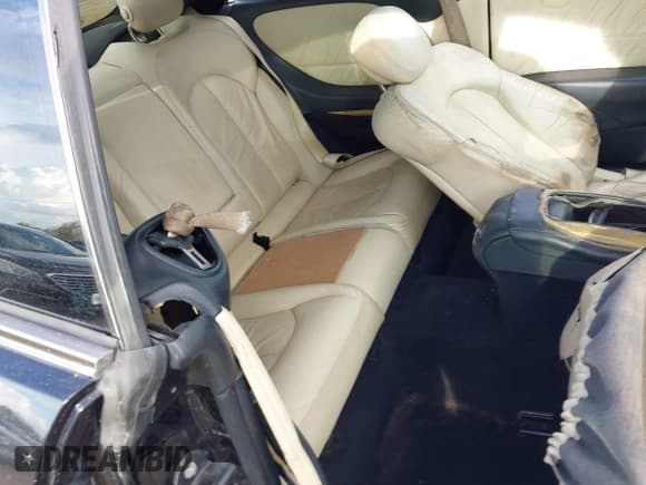 ✅ 2009 Mercedes-Benz CLK 350 • VIN: WDBTJ56H89F263270 • Lot: 43218584. Listed on IAAI with 181,182 mi. Free auction sales archive from the USA and detailed vehicle history report at DreamBid. Image 8.