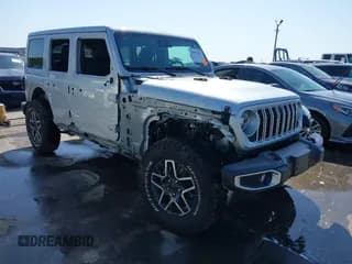 ✅ 2024 Jeep Wrangler Sahara • VIN: 1C4PJXEN7RW103564 • Лот: 41997651. Опубликован ранее на IAAI с пробегом 16 529 миль. Бесплатный доступ к архиву аукционных продаж из США и подробный отчёт об истории автомобиля на DreamBid. Изображение 1.