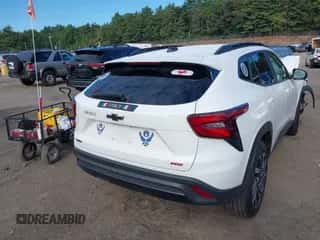 2024 Chevrolet Trax 2RS с VIN KL77LJE20RC164458, выставлен на аукционе IAAI как лот 43091399 с пробегом Не указан миль и . История ставок и продаж доступна на DreamBid. Изображение 4.