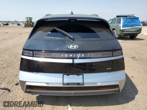 ✅ 2025 Hyundai Ioniq 5 Limited • VIN: 7YAKRDDC7SY010354 • Лот: 71494935. Опубликован ранее на Copart с пробегом 2 493 миль. Бесплатный доступ к архиву аукционных продаж из США и подробный отчёт об истории автомобиля на DreamBid. Изображение 6.