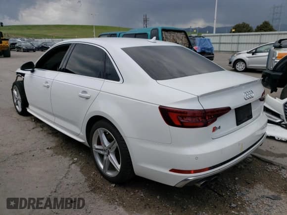 ✅ 2018 Audi S4 Premium Plus • VIN: WAUB4AF42JA172228 • Лот: 54327913. Опубликован ранее на Copart с пробегом 57 851 миль. Бесплатный доступ к архиву аукционных продаж из США и подробный отчёт об истории автомобиля на DreamBid. Изображение 2.