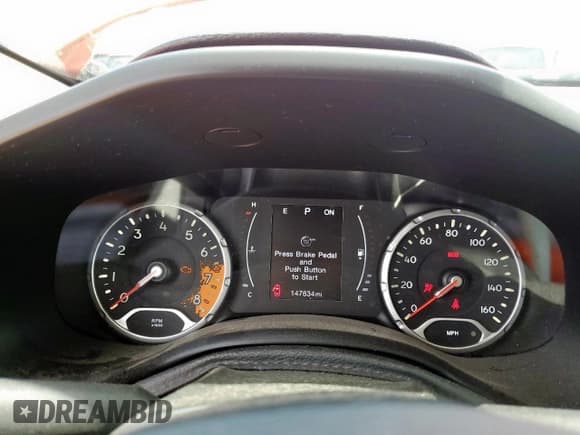 ✅ 2017 Jeep Renegade Latitude • VIN: ZACCJABB6HPG39410 • Lot: 60734725. Wystawiony na Copart z przebiegiem 147 634 mil. Bezpłatny archiwum sprzedaży aukcyjnych z USA i szczegółowy raport historii pojazdu na DreamBid. Zdjęcie 9.