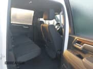 ✅ 2025 Chevrolet Silverado 2500HD LT • VIN: 2GC1KNEY0S1214570 • Lot: 43302687. Wystawiony na IAAI z przebiegiem 7 770 mil. Bezpłatny archiwum sprzedaży aukcyjnych z USA i szczegółowy raport historii pojazdu na DreamBid. Zdjęcie 8.