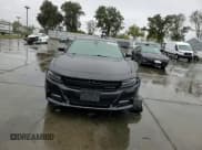 ✅ 2017 Dodge Charger SXT • VIN: 2C3CDXHG5HH520489 • Lot: 82437865. Wystawiony na Copart z przebiegiem 94 019 mil. Bezpłatny archiwum sprzedaży aukcyjnych z USA i szczegółowy raport historii pojazdu na DreamBid. Zdjęcie 14.