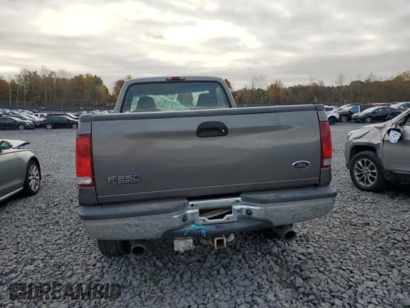 ✅ 2002 Ford F-250 XL • VIN: 1FTNF21L02EA01325 • Lot: 87369205. Listed on Copart with 168,529 mi. Free auction sales archive from the USA and detailed vehicle history report at DreamBid. Image 6.