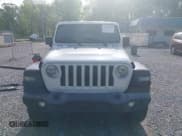 ✅ 2020 Jeep Wrangler Sport S • VIN: 1C4GJXAN3LW227196 • Lot: 42025739. Listed on IAAI with 69,607 mi. Free auction sales archive from the USA and detailed vehicle history report at DreamBid. Image 12.