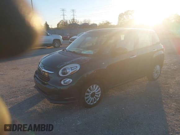 ✅ 2014 FIAT 500L Easy • VIN: ZFBCFABH5EZ028001 • Лот: 43618130. Опубликован ранее на IAAI с пробегом 65 038 миль. Бесплатный доступ к архиву аукционных продаж из США и подробный отчёт об истории автомобиля на DreamBid. Изображение 2.