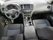 ✅ 2019 Nissan Pathfinder SV • VIN: 5N1DR2MMXKC603633 • Лот: 52808715. Опубликован ранее на Copart с пробегом 49 297 миль. Бесплатный доступ к архиву аукционных продаж из США и подробный отчёт об истории автомобиля на DreamBid. Изображение 8.