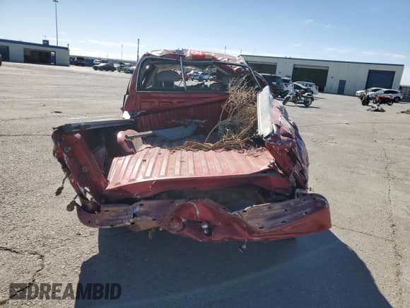 2008 Dodge Dakota SLT with VIN 1D7HE48N38S520808, listed as a Copart auction lot 44857765 with Not provided miles and Salvage title. Bid and sale history available at DreamBid. Image 6.