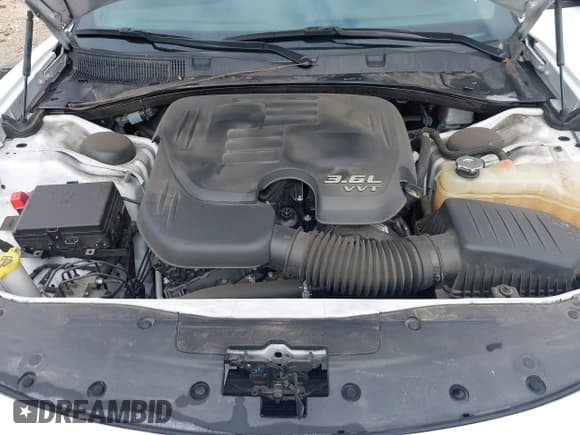 ✅ 2022 Dodge Charger SXT • VIN: 2C3CDXBG8NH110712 • Lot: 43207897. Wystawiony na IAAI z przebiegiem 45 598 mil. Bezpłatny archiwum sprzedaży aukcyjnych z USA i szczegółowy raport historii pojazdu na DreamBid. Zdjęcie 10.