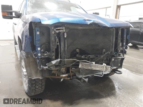 ✅ 2015 Chevrolet Silverado 2500HD LT • VIN: 1GC1KVEG5FF554576 • Lot: 41881108. Listed on IAAI with 59,230 mi. Free auction sales archive from the USA and detailed vehicle history report at DreamBid. Image 6.