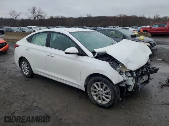 ✅ 2022 Hyundai Accent SE • VIN: 3KPC24A66NE180553 • Лот: 51821985. Опубликован ранее на Copart с пробегом 48 234 миль. Бесплатный доступ к архиву аукционных продаж из США и подробный отчёт об истории автомобиля на DreamBid. Изображение 4.