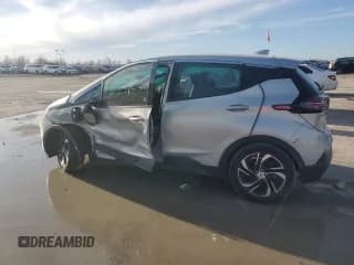 ✅ 2023 Chevrolet Bolt EV 2LT • VIN: 1G1FX6S08P4194889 • Lot: 46679495. Wystawiony na Copart z przebiegiem 38 030 mil. Bezpłatny archiwum sprzedaży aukcyjnych z USA i szczegółowy raport historii pojazdu na DreamBid. Zdjęcie 2.