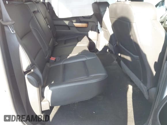 ✅ 2018 Chevrolet Silverado 1500 LTZ • VIN: 1GCUKSEC0JF189211 • Lot: 43240486. Listed on IAAI with 95,542 mi. Free auction sales archive from the USA and detailed vehicle history report at DreamBid. Image 8.