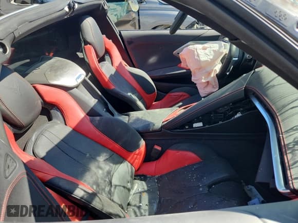 ✅ 2023 Chevrolet Corvette 2LT • VIN: 1G1YB2D42P5112388 • Lot: 89719315. Wystawiony na Copart z przebiegiem Nie podano. Bezpłatny archiwum sprzedaży aukcyjnych z USA i szczegółowy raport historii pojazdu na DreamBid. Zdjęcie 10.