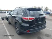 ✅ 2016 Toyota Highlander XLE • VIN: 5TDJKRFH1GS500997 • Lot: 43495517. Wystawiony na IAAI z przebiegiem 64 063 mil. Bezpłatny archiwum sprzedaży aukcyjnych z USA i szczegółowy raport historii pojazdu na DreamBid. Zdjęcie 3.