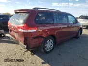 ✅ 2013 Toyota Sienna Limited • VIN: 5TDYK3DC1DS325150 • Lot: 90231435. Wystawiony na Copart z przebiegiem Nie podano. Bezpłatny archiwum sprzedaży aukcyjnych z USA i szczegółowy raport historii pojazdu na DreamBid. Zdjęcie 3.