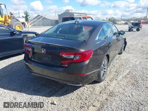 2018 Honda Accord EX-L z VIN 1HGCV3F51JA004655, wystawiony jako IAAI lot #43506840 z przebiegiem 139 777 mil mil oraz . Historia ofert i sprzedaży dostępna na DreamBid. Obrazek 4.