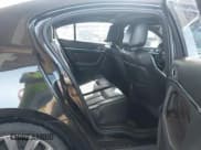 ✅ 2009 Lincoln MKS • VIN: 1LNHM94R49G635419 • Lot: 43712965. Wystawiony na IAAI z przebiegiem 220 597 mil. Bezpłatny archiwum sprzedaży aukcyjnych z USA i szczegółowy raport historii pojazdu na DreamBid. Zdjęcie 8.