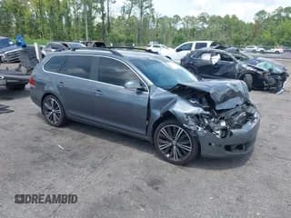✅ 2014 Volkswagen Jetta TDI w/Sunroof & Nav • VIN: 3VWPL7AJ7EM613739 • Lot: 42718192. Listed on IAAI with 159,860 mi. Free auction sales archive from the USA and detailed vehicle history report at DreamBid. Image 1.