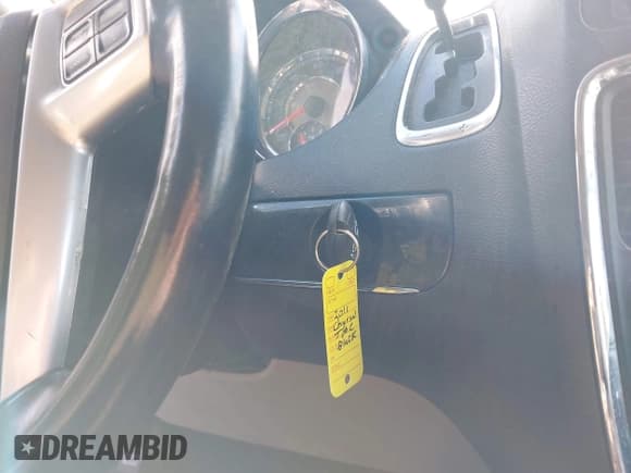 ✅ 2011 Chrysler Town & Country Limited • VIN: 2A4RR6DG9BR611543 • Lot: 43534489. Wystawiony na IAAI z przebiegiem 215 025 mil. Bezpłatny archiwum sprzedaży aukcyjnych z USA i szczegółowy raport historii pojazdu na DreamBid. Zdjęcie 11.