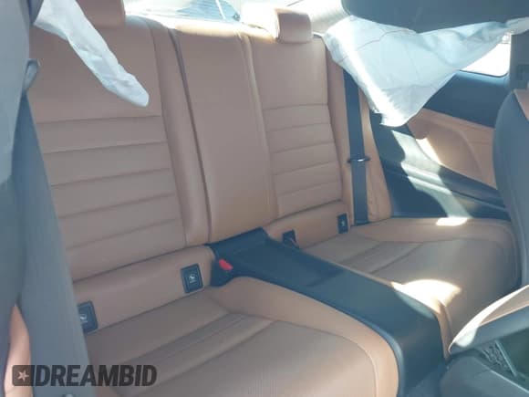 ✅ 2015 Lexus RC 350 F Sport • VIN: JTHSE5BC3F5000132 • Lot: 43674401. Listed on IAAI with 113,379 mi. Free auction sales archive from the USA and detailed vehicle history report at DreamBid. Image 8.