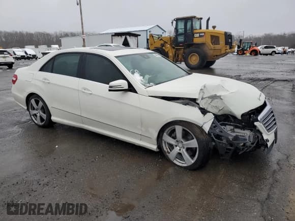 ✅ 2010 Mercedes-Benz E 350 Luxury • VIN: WDDHF5GB0AA250412 • Лот: 44999445. Опубликован ранее на Copart с пробегом Не указан. Бесплатный доступ к архиву аукционных продаж из США и подробный отчёт об истории автомобиля на DreamBid. Изображение 4.